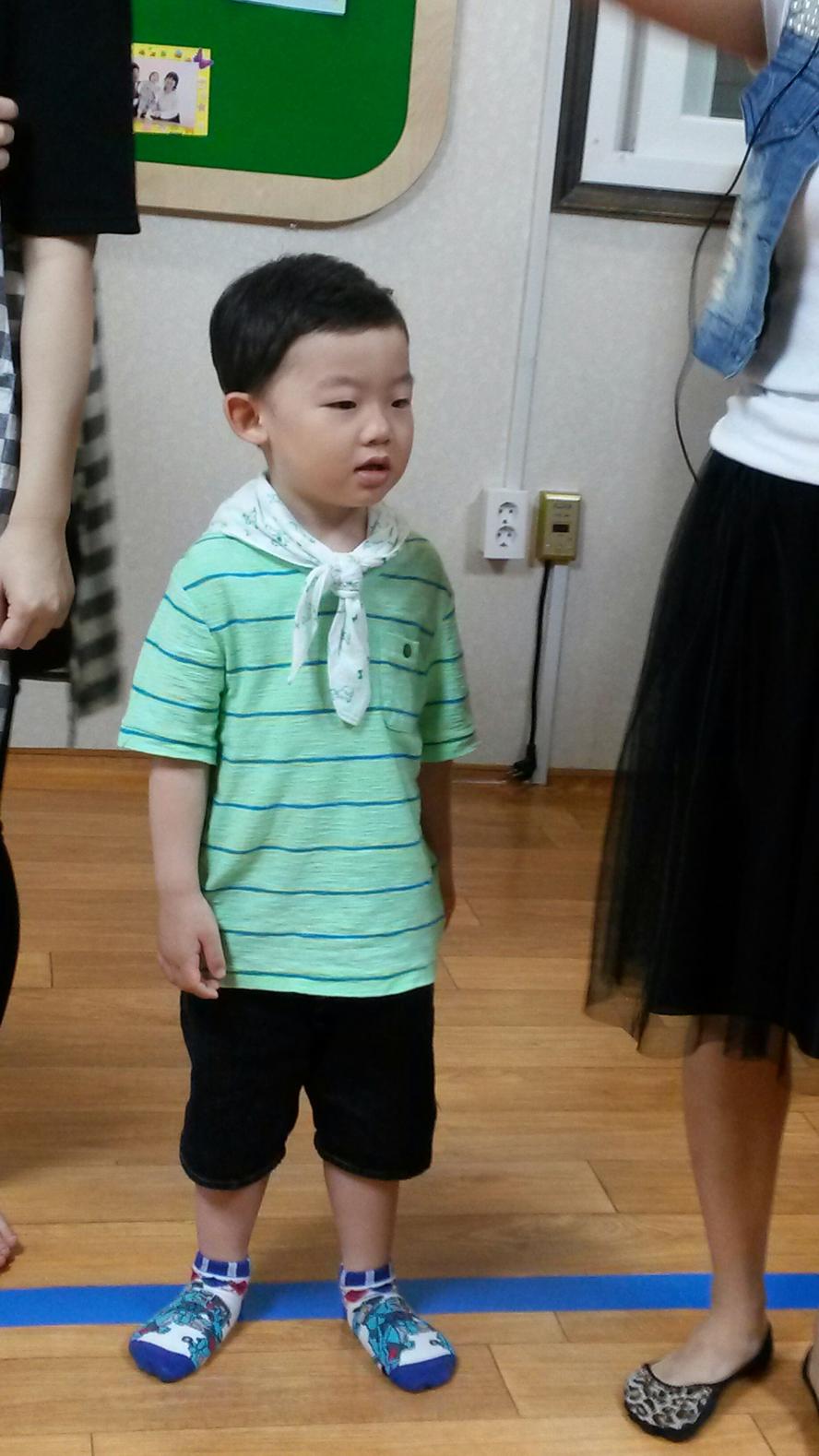 BandPhoto_2014_06_08_16_44_06.jpg : [영아부] 아이들 개별모습^^