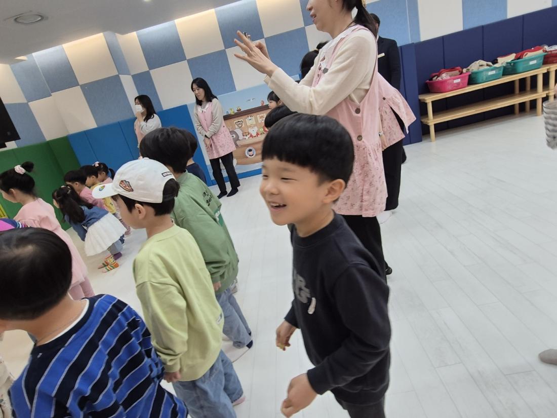 KakaoTalk_20250515_154611010_09.jpg