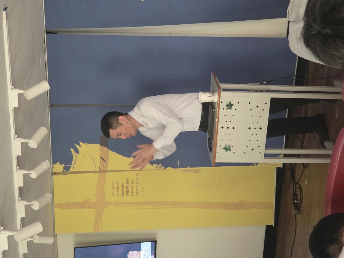KakaoTalk_20250906_153147430_04.jpg : 7월 13일 고등부 예배 사진입니다~