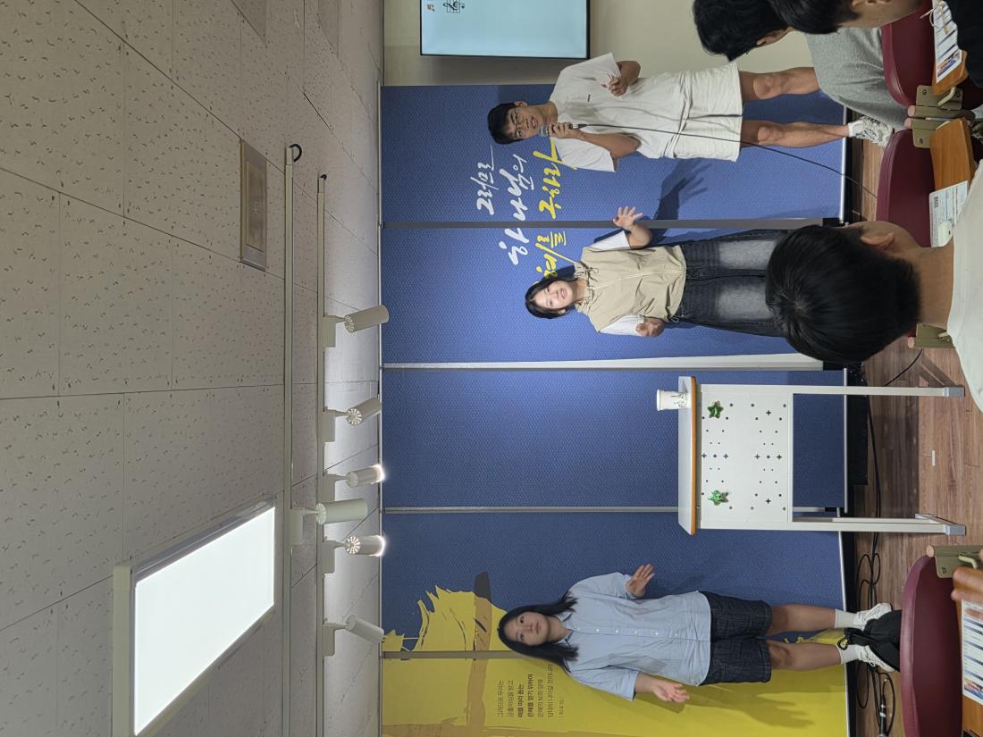 KakaoTalk_20250906_153147430_12.jpg : 7월 13일 고등부 예배 사진입니다~
