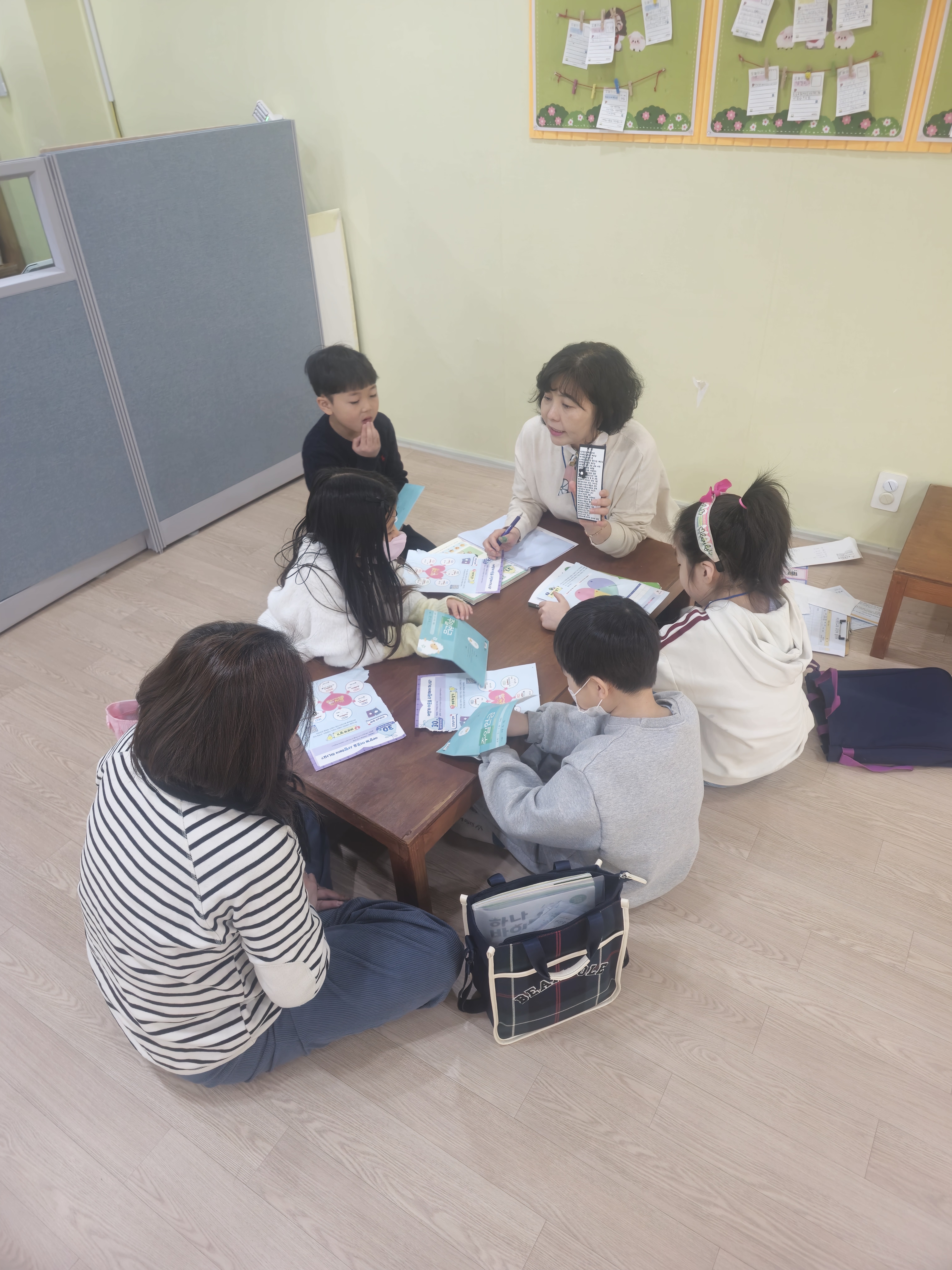KakaoTalk_20250209_115821852_07.jpg : 2월 둘째주 유년부입니다