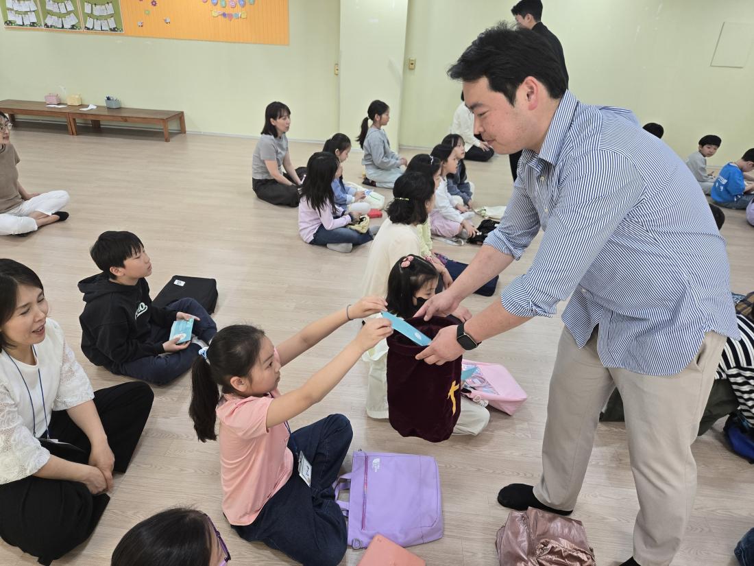 KakaoTalk_20250428_190008564_06.jpg : 4월 마지막주 유년부입니다^^