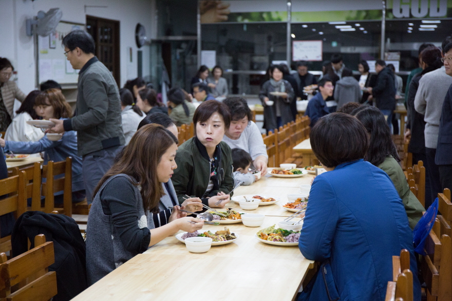 2017 교사부흥회-85.jpg