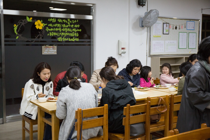 2017 교사부흥회-87.jpg