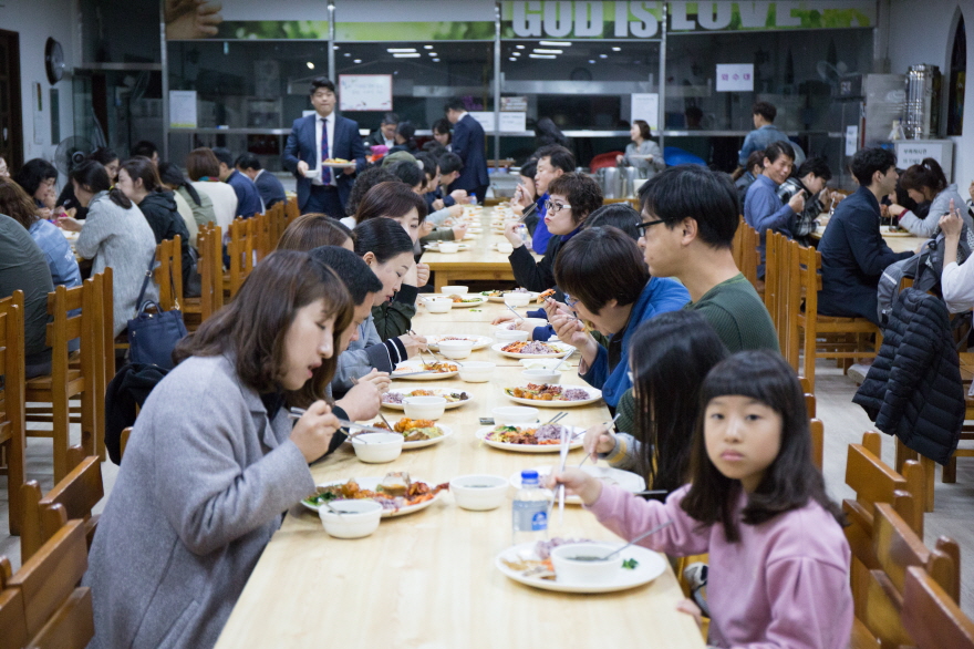 2017 교사부흥회-93.jpg