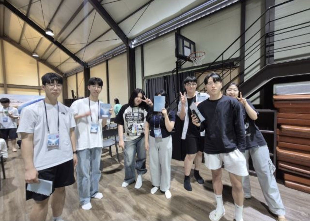 KakaoTalk_20240820_223649154_25.jpg : 7/22~24 고등부 여름수련회 사진입니다~