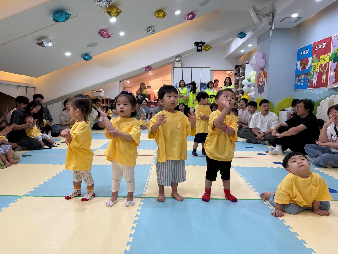 1 예배시간 (75).jpg : 20250713 영아부 여름성경학교 둘째날
