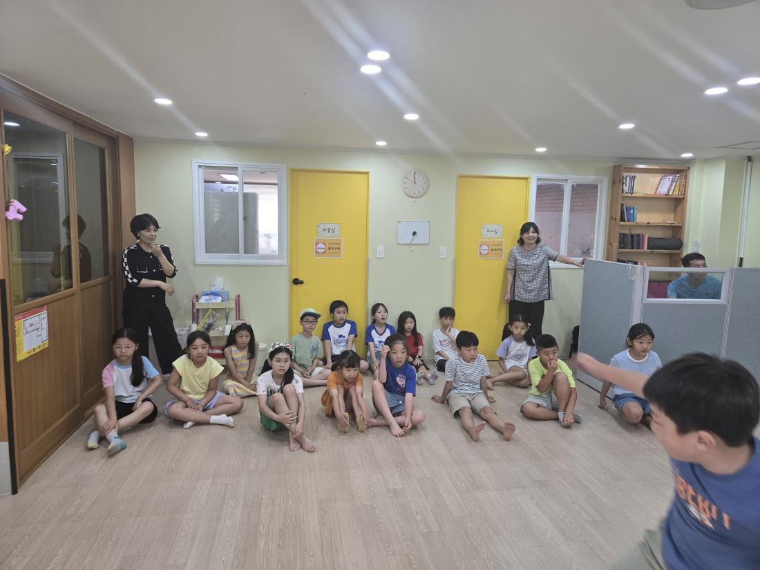 KakaoTalk_20250805_112048764_11.jpg : 8월 첫째주 유년부 예배입니다^^