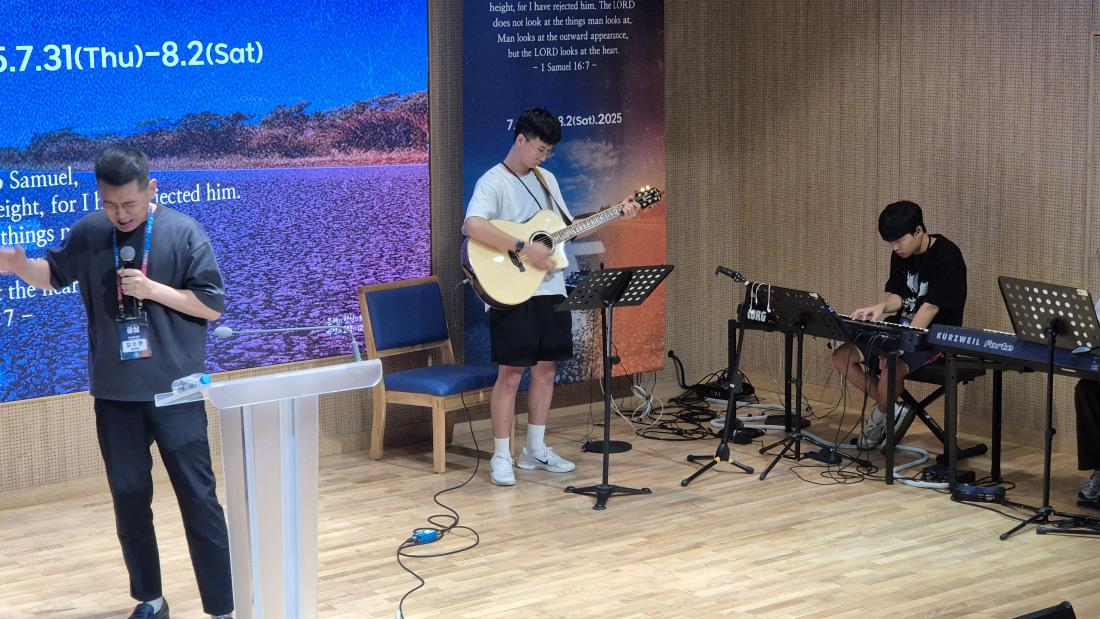 KakaoTalk_20250906_154232167_28.jpg : 7/31-8/2 고등부 수련회 사진입니다~