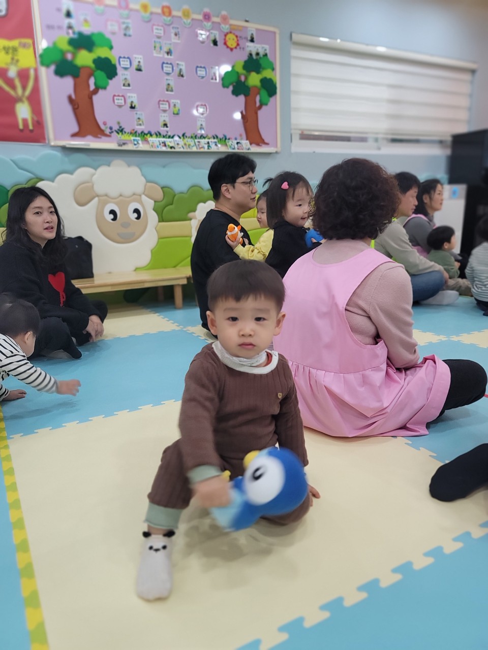2025년 부산중앙교회 영아부_사진_20250120_27.jpg : 1월19일 주일 영아부 예배