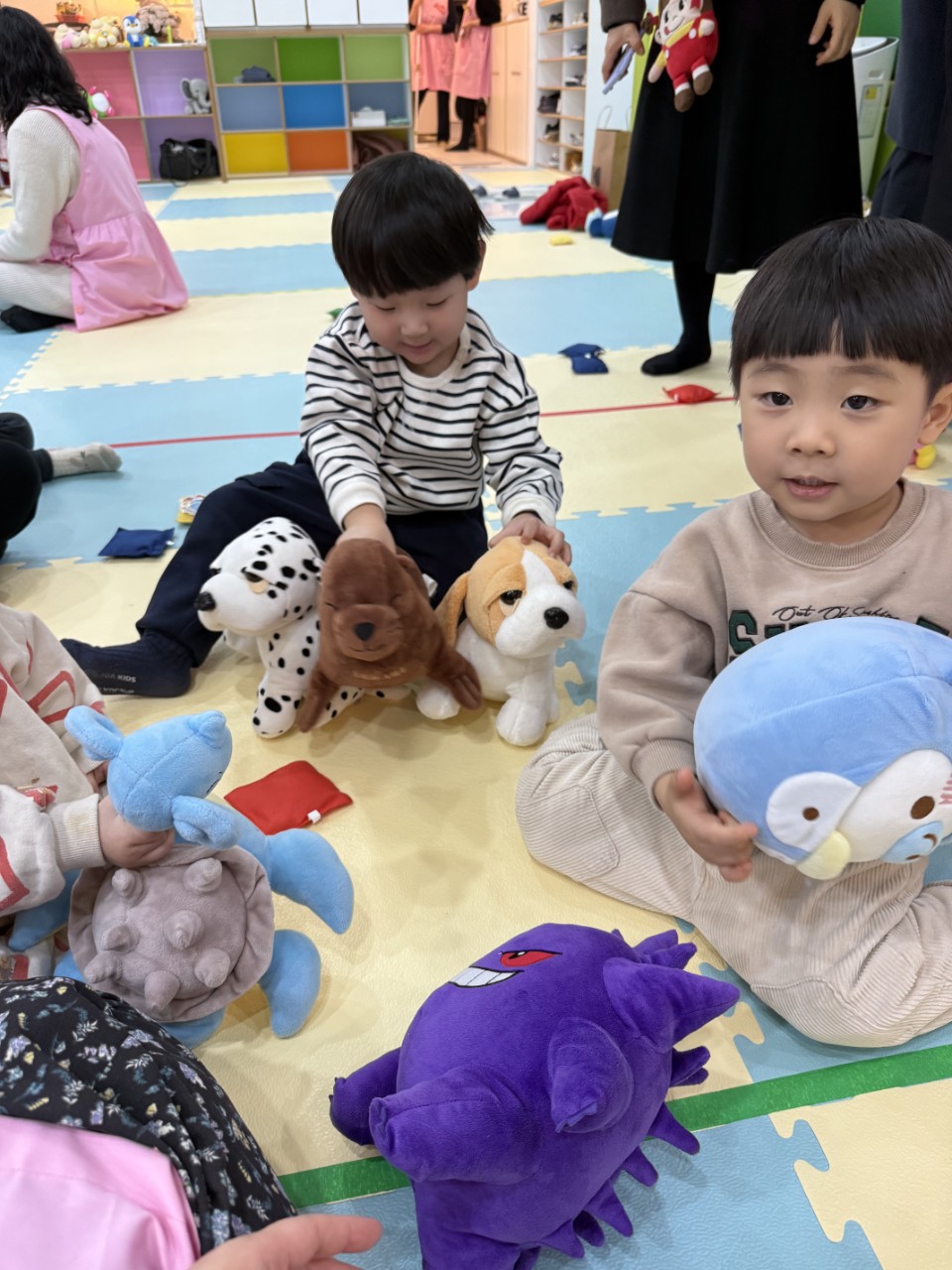 2025년 부산중앙교회 영아부_사진_20250120_78.jpg : 1월19일 주일 영아부 예배
