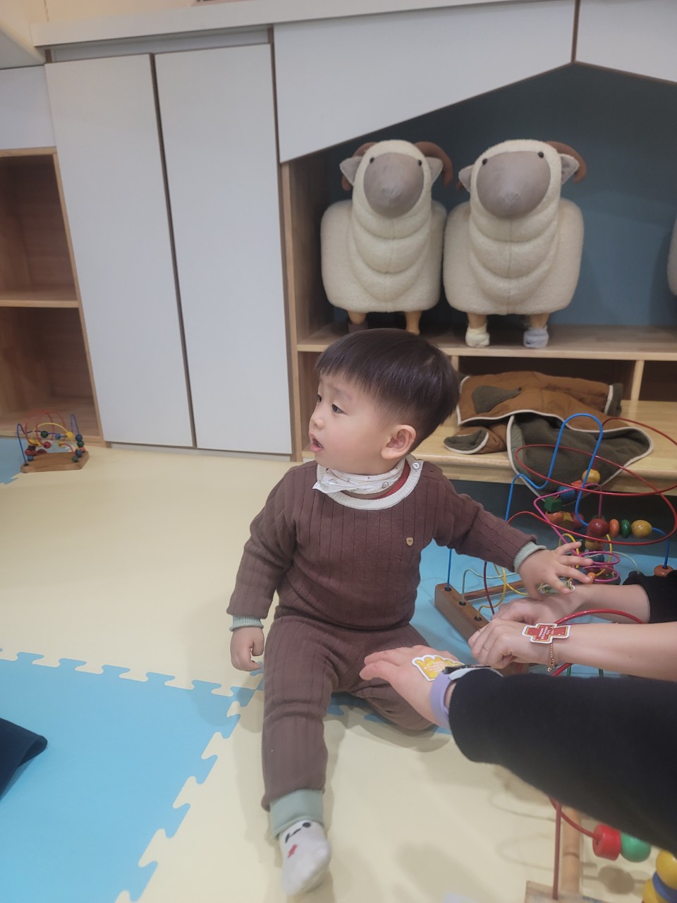 2025년 부산중앙교회 영아부_사진_20250120_66.jpg : 1월19일 주일 영아부 예배