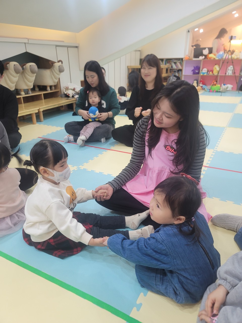 2025년 부산중앙교회 영아부_사진_20250120_30.jpg : 1월19일 주일 영아부 예배
