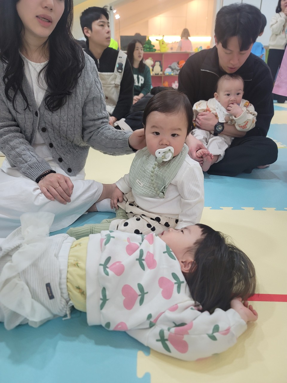 2025년 부산중앙교회 영아부_사진_20250407_44.jpg : 4월6일 주일 영아부 예배