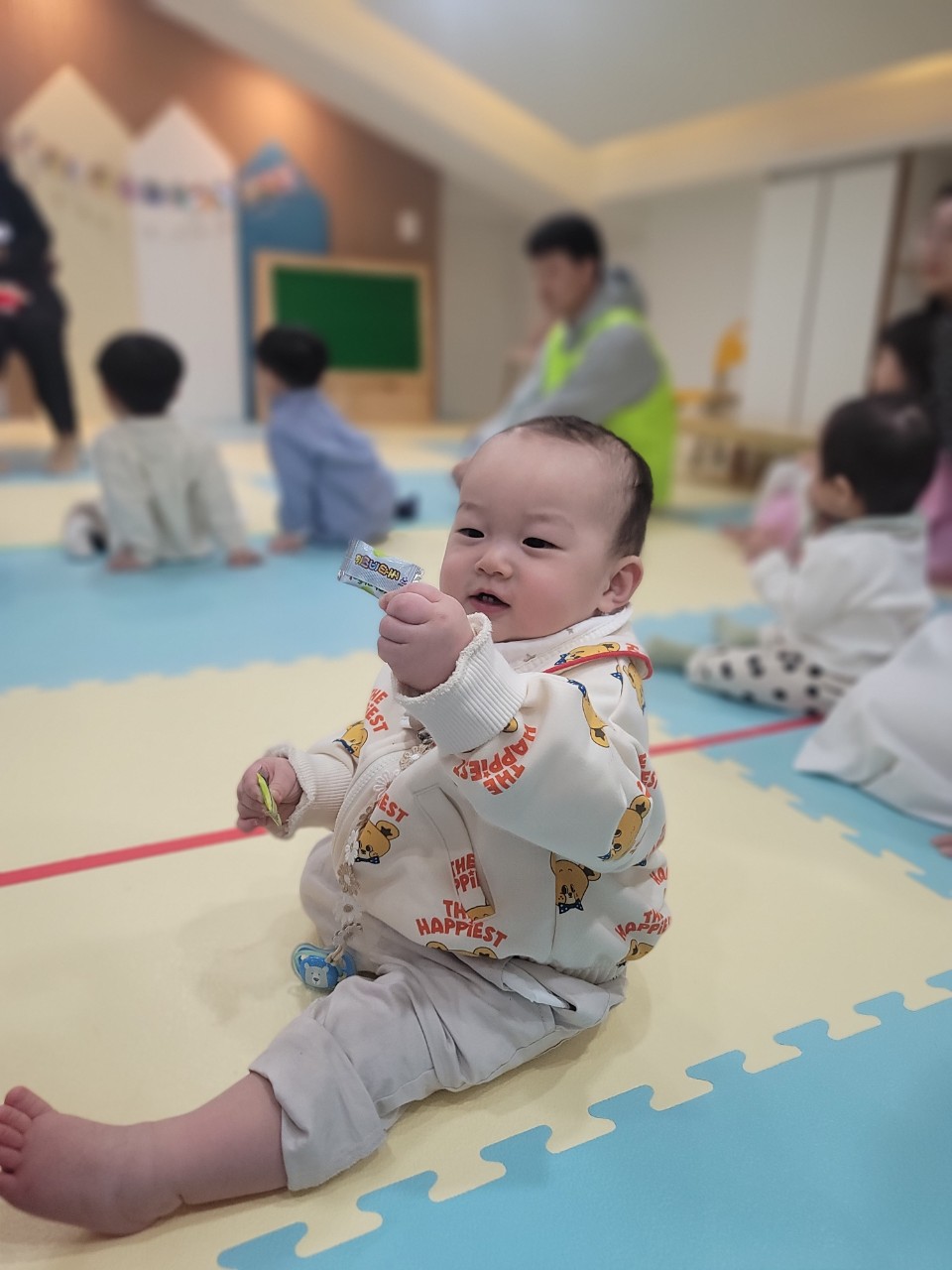 2025년 부산중앙교회 영아부_사진_20250407_28.jpg : 4월6일 주일 영아부 예배