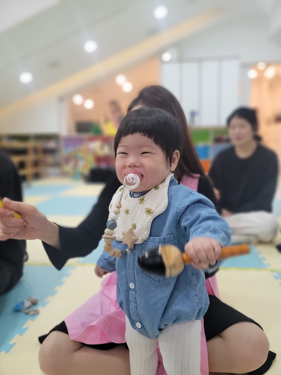 2025년 부산중앙교회 영아부_사진_20250407_35.jpg : 4월6일 주일 영아부 예배