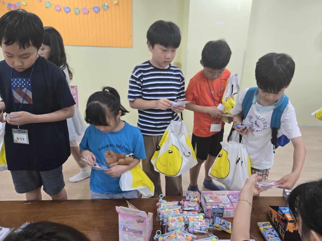 KakaoTalk_20250701_193956715_02.jpg : 6월 마지막주 유년부모습입니다^^