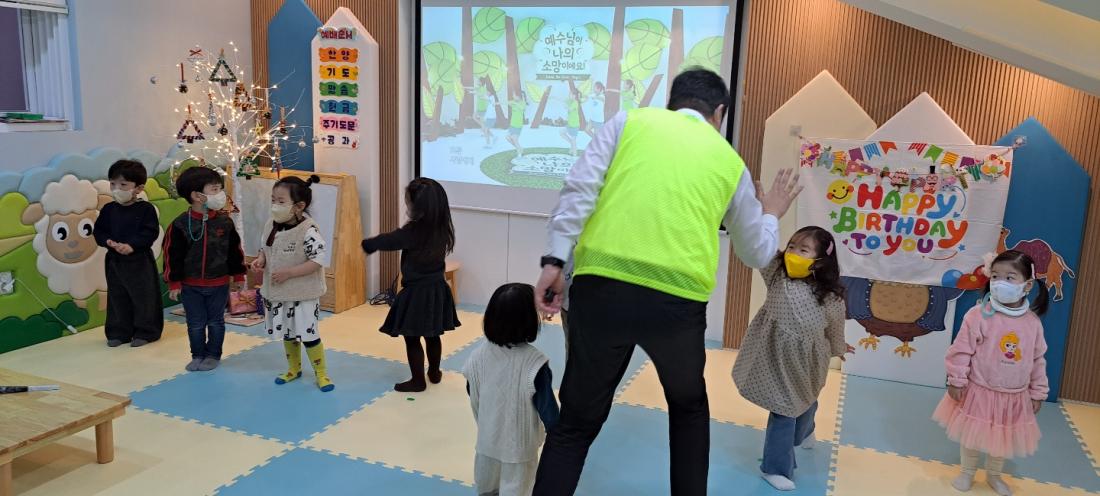 1670241309296-9.jpg : 영아부예배(2022.12.4.주일)