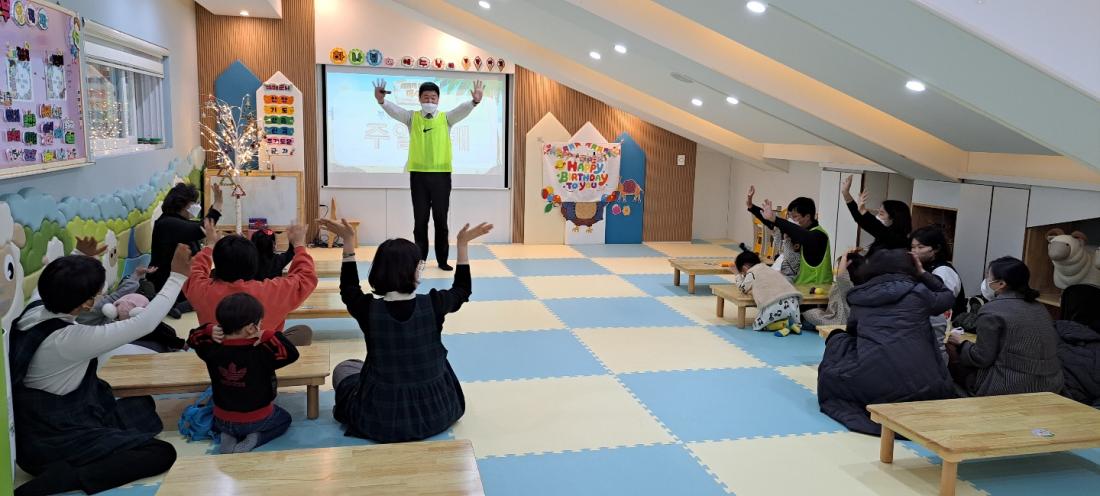 1670241309296-0.jpg : 영아부예배(2022.12.4.주일)
