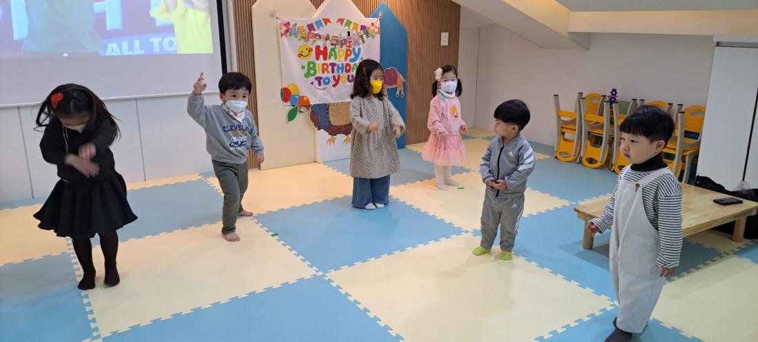 1670241309296-6.jpg : 영아부예배(2022.12.4.주일)