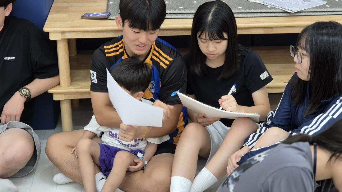 KakaoTalk_20250906_154946036_22.jpg : 7/31-8/2 고등부 수련회 사진입니다~