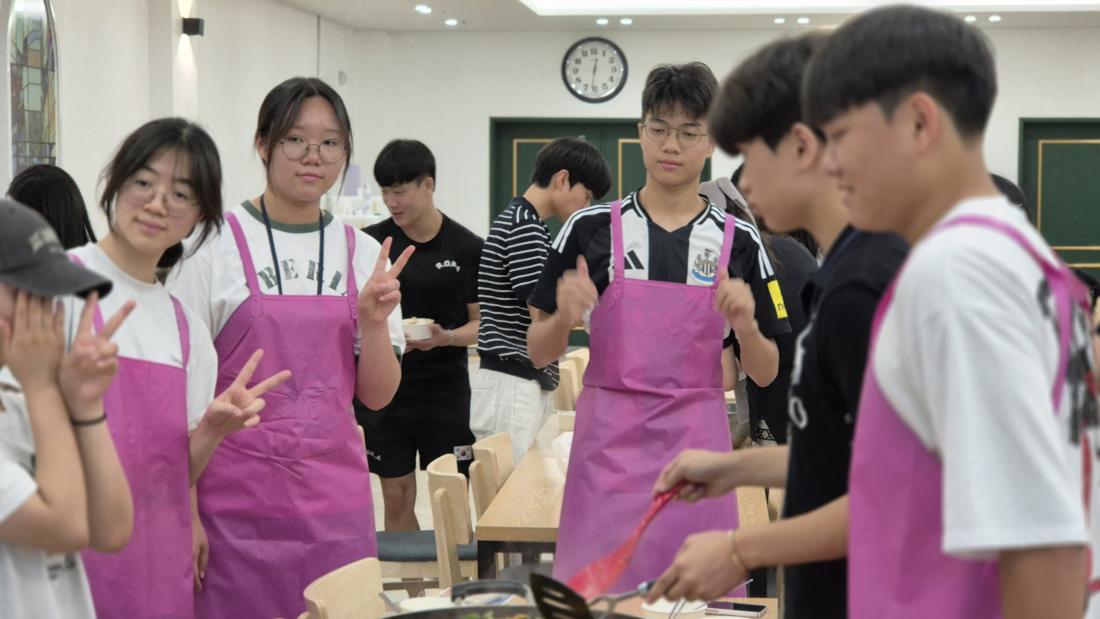 KakaoTalk_20250906_154946036_17.jpg : 7/31-8/2 고등부 수련회 사진입니다~