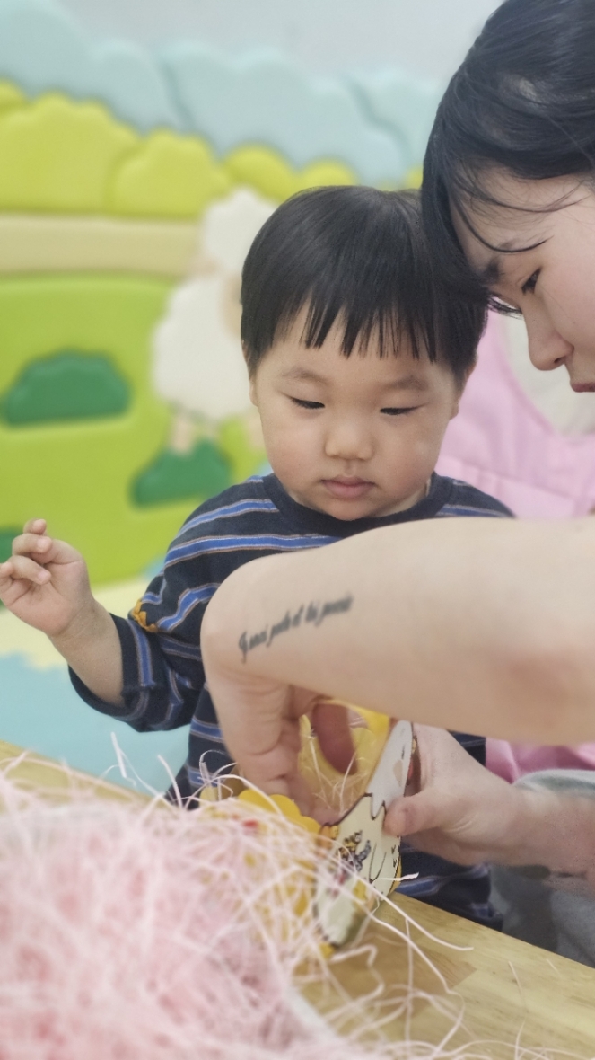 [크기변환]2026년 부산중앙교회 영아부_사진_20260405_71.jpg : 4월5일 주일 영아부 예배