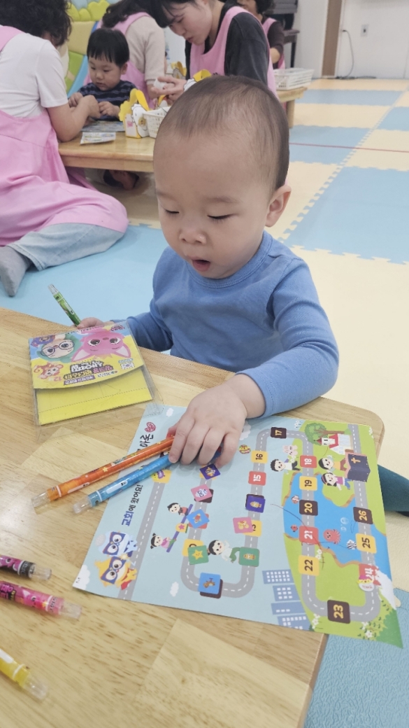 [크기변환]2026년 부산중앙교회 영아부_사진_20260405_80.jpg : 4월5일 주일 영아부 예배