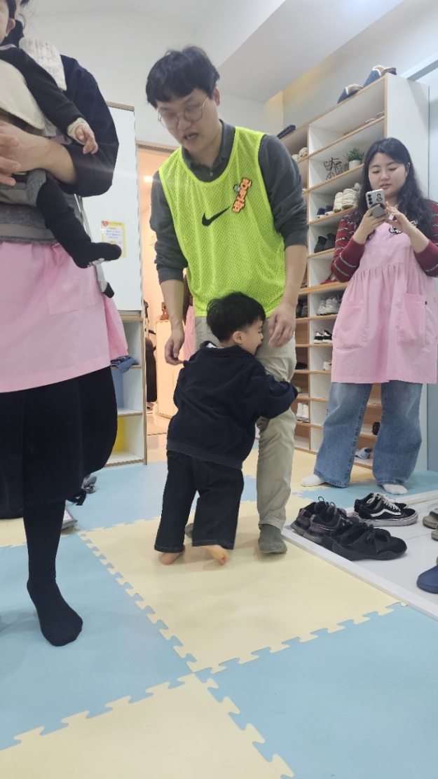 [크기변환]2026년 부산중앙교회 영아부_사진_20260405_66.jpg : 4월5일 주일 영아부 예배