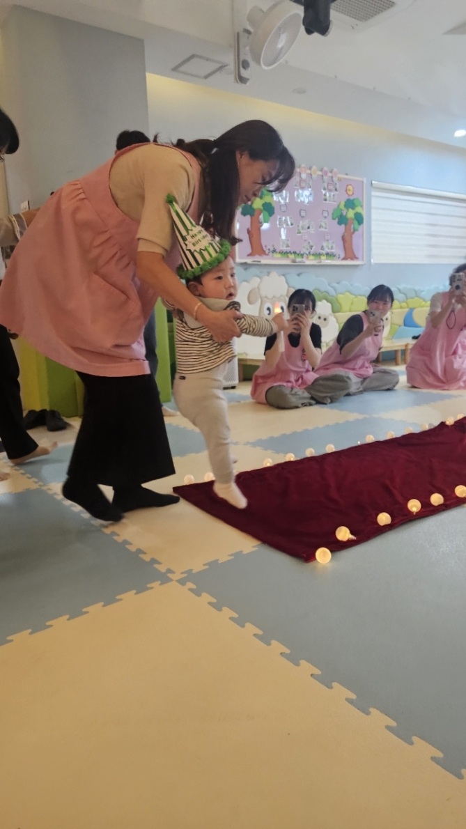 [크기변환]2026년 부산중앙교회 영아부_사진_20260405_82.jpg : 4월5일 주일 영아부 예배