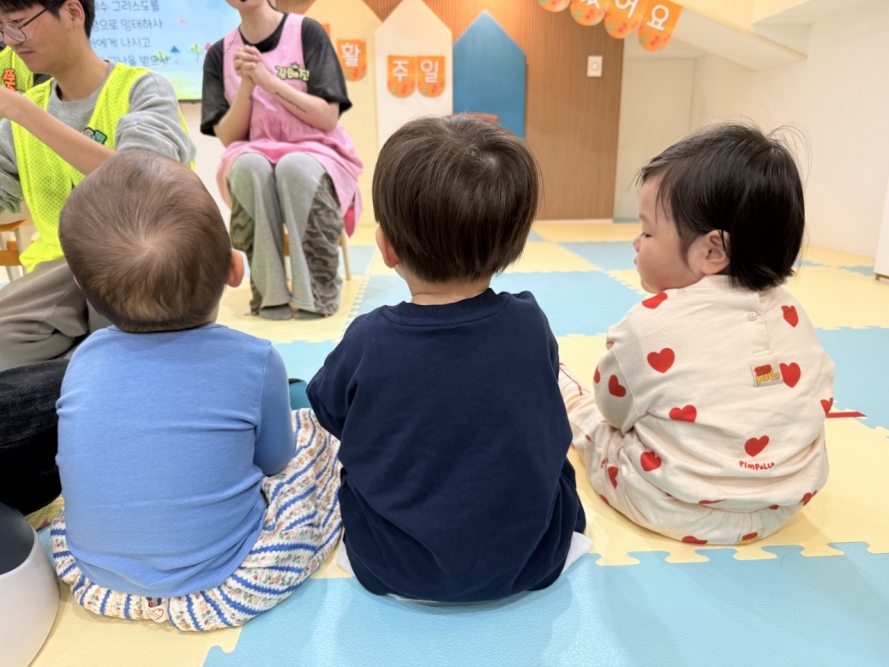 [크기변환]2026년 부산중앙교회 영아부_사진_20260408_21.jpg : 4월5일 주일 영아부 예배