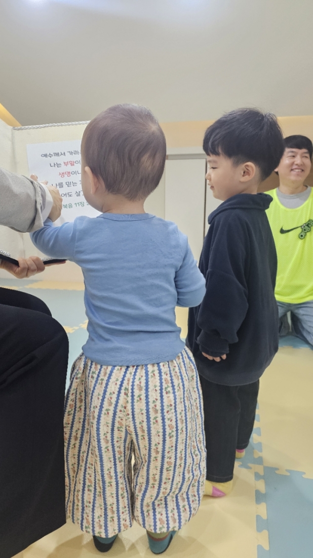 [크기변환]2026년 부산중앙교회 영아부_사진_20260405_57.jpg : 4월5일 주일 영아부 예배