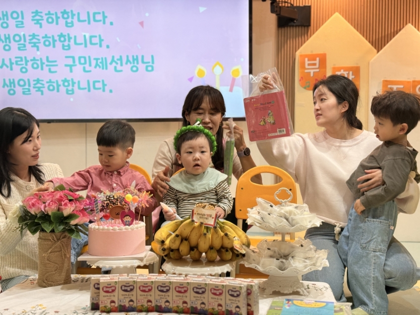 [크기변환]2026년 부산중앙교회 영아부_사진_20260408_24.jpg : 4월5일 주일 영아부 예배