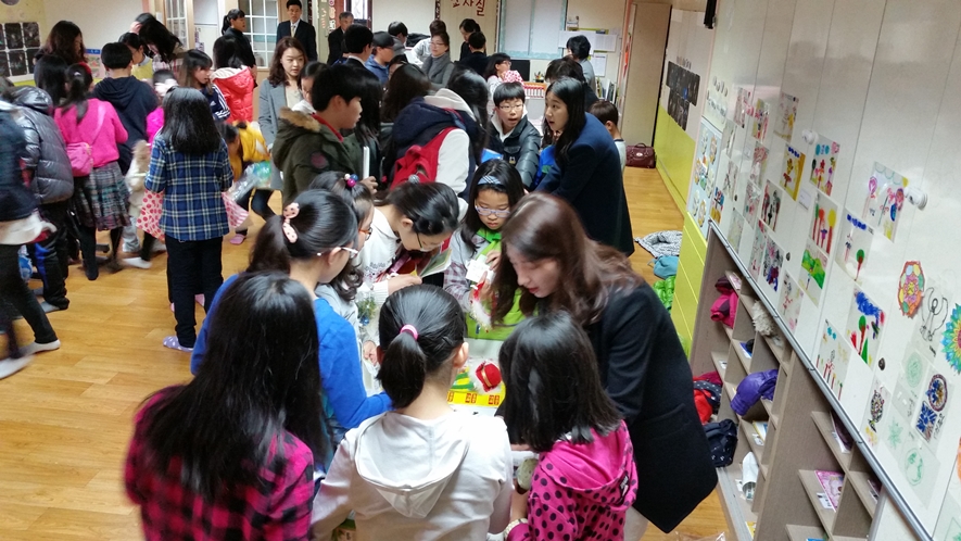 20141130_100916.jpg : [초등부]11월30일 달란트잔치!!