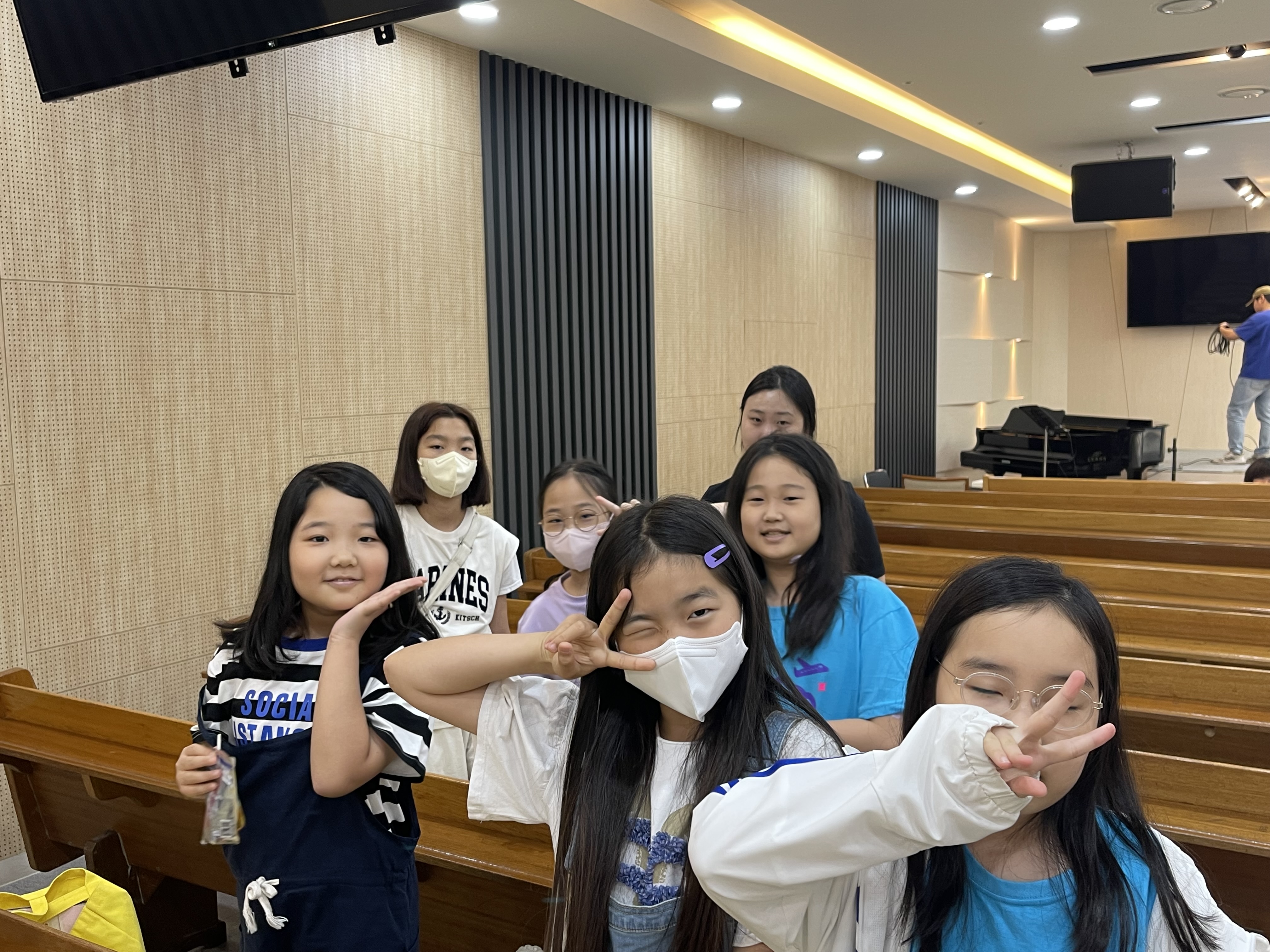 IMG_4734.jpeg : 6월 25일 초등부 예배입니다.