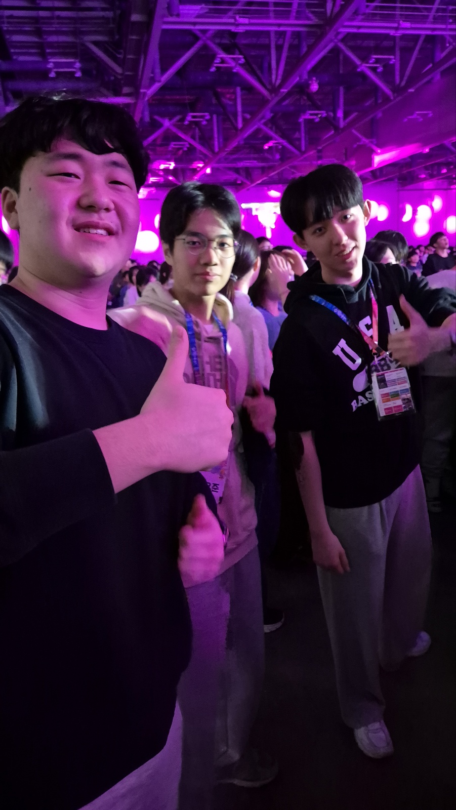KakaoTalk_20250109_214803640_25.jpg : 2025년 1월 8일 고등부 수련회 사진입니다~