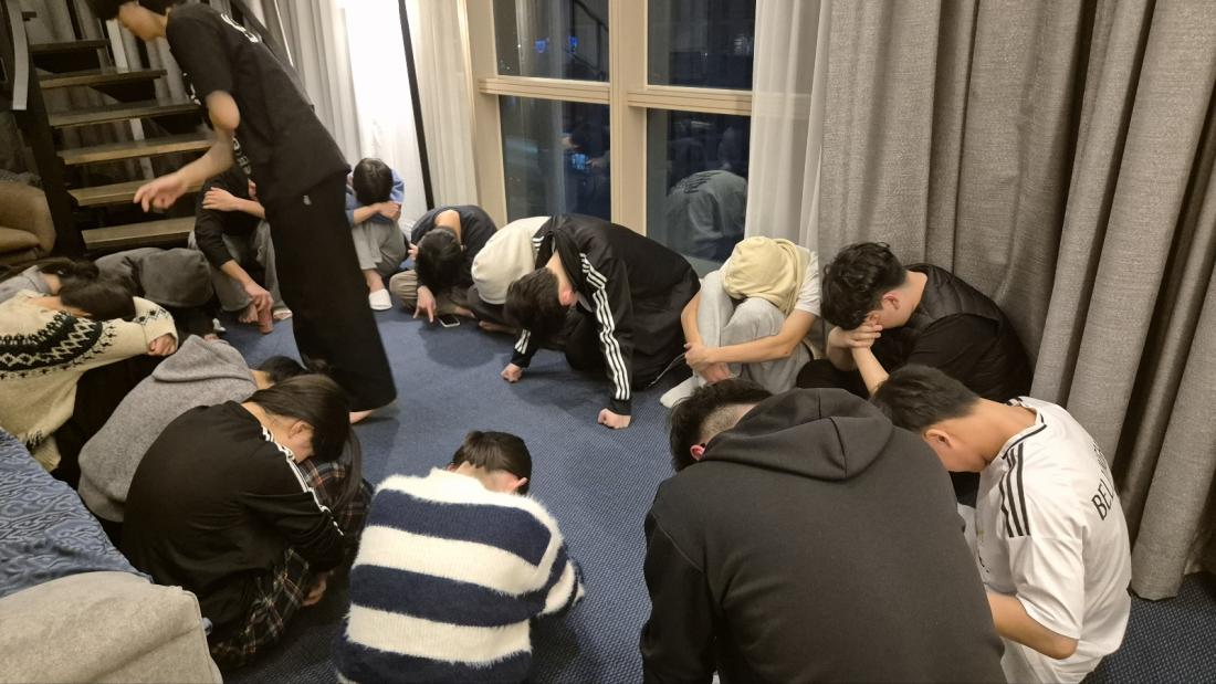 KakaoTalk_20250109_214900524_19.jpg : 2025년 1월 8일 고등부 수련회 사진입니다~