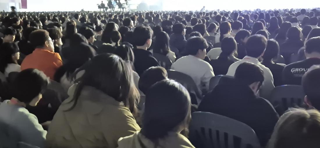 KakaoTalk_20250109_214900524_02.jpg : 2025년 1월 8일 고등부 수련회 사진입니다~