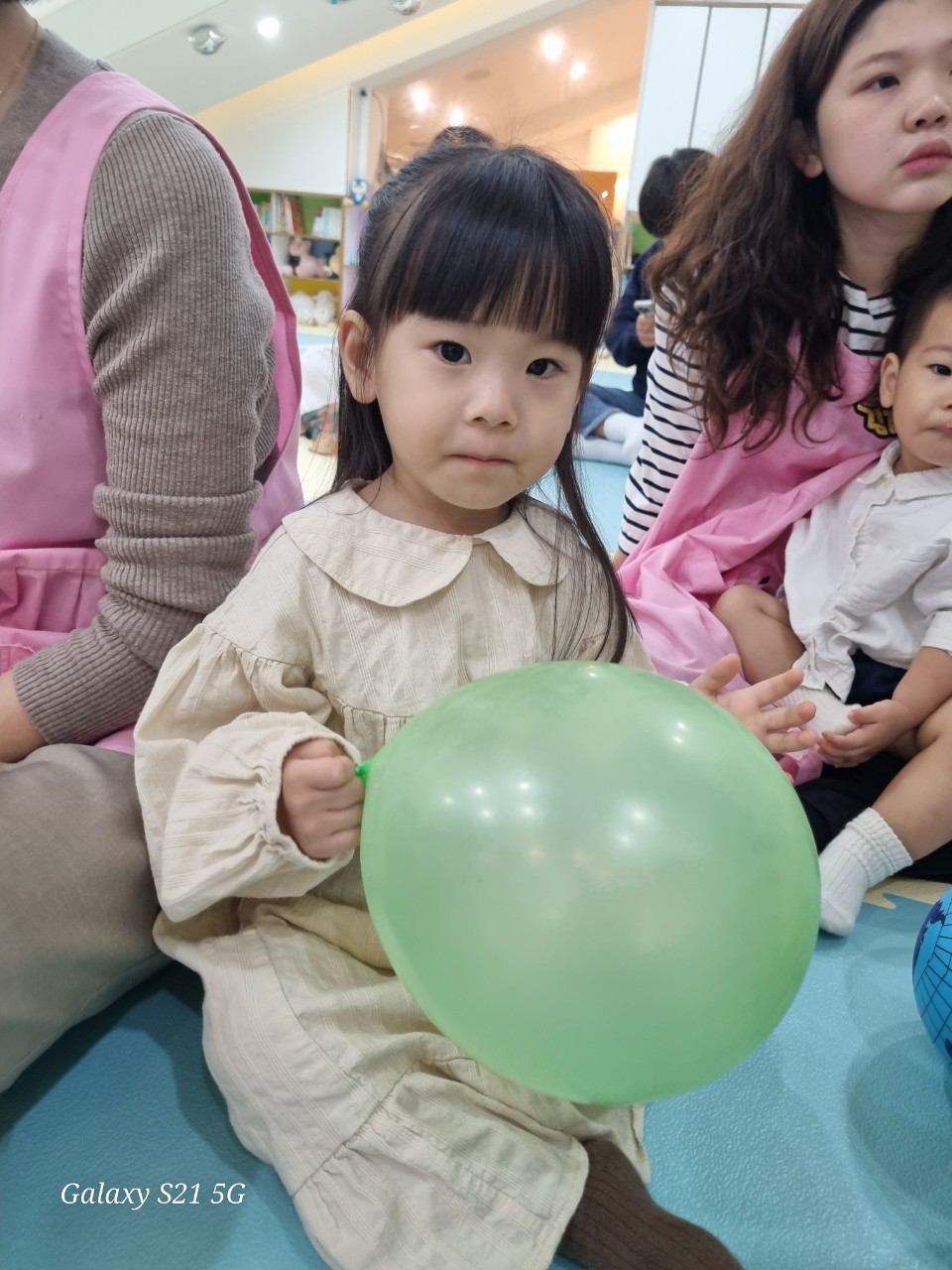 2025년 부산중앙교회 영아부_사진_20251020_9.jpg : 10월19일 주일 영아부 예배