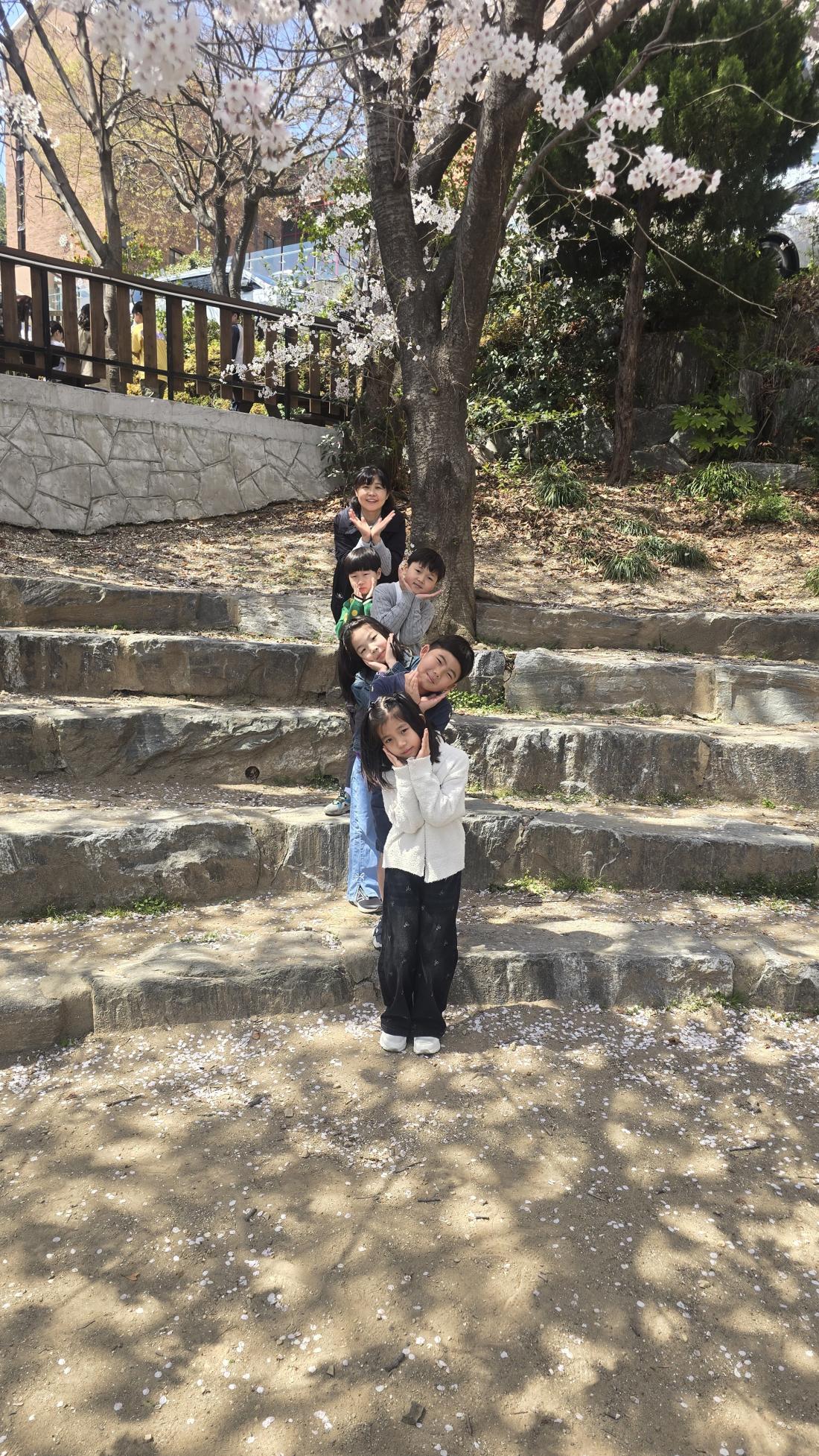 KakaoTalk_20250406_120242418_04.jpg : 4월 첫째주 유년부입니다^^