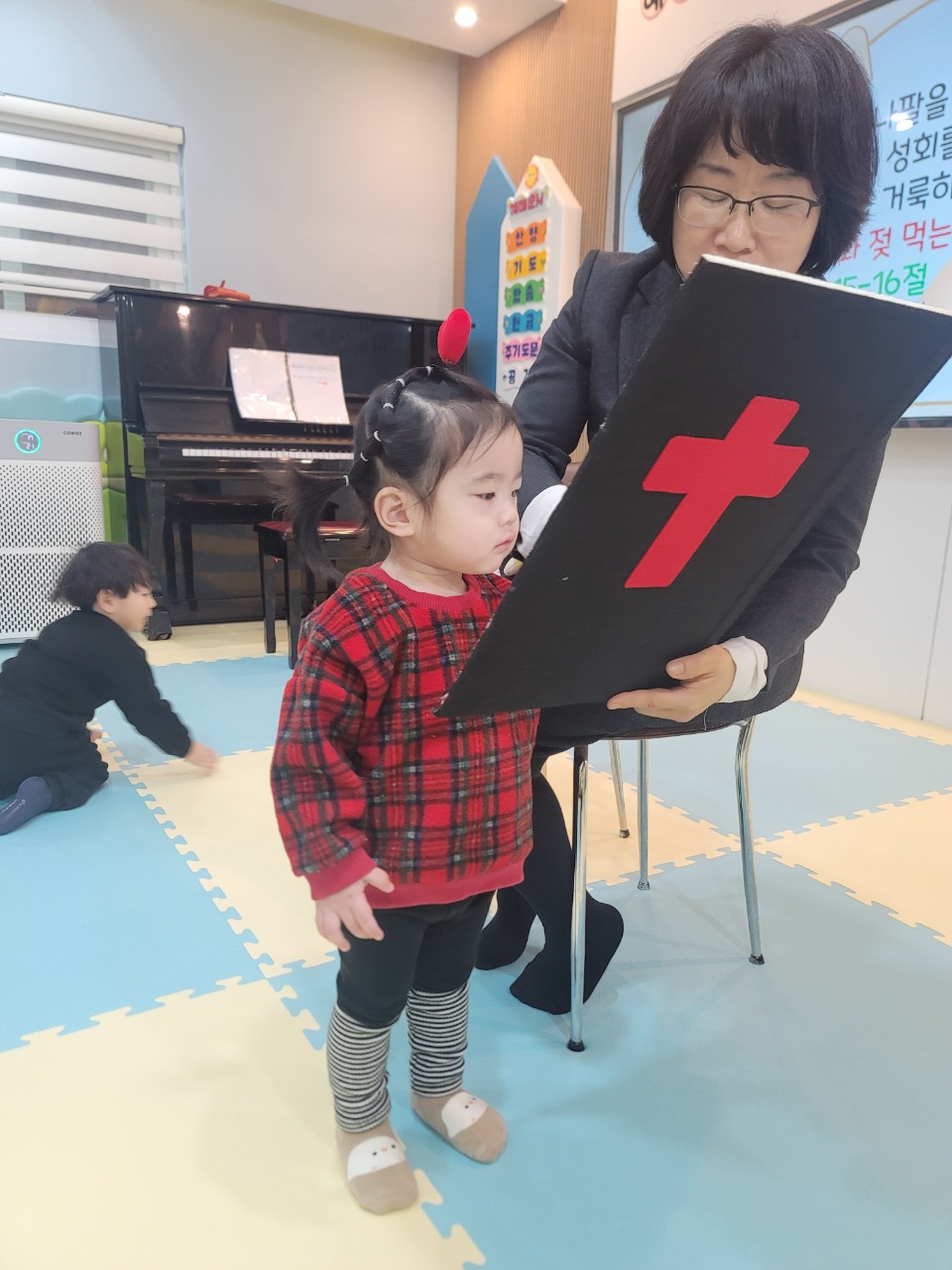 2025년 부산중앙교회 영아부_사진_20250302_41.jpg : 3월2일 주일 영아부 예배