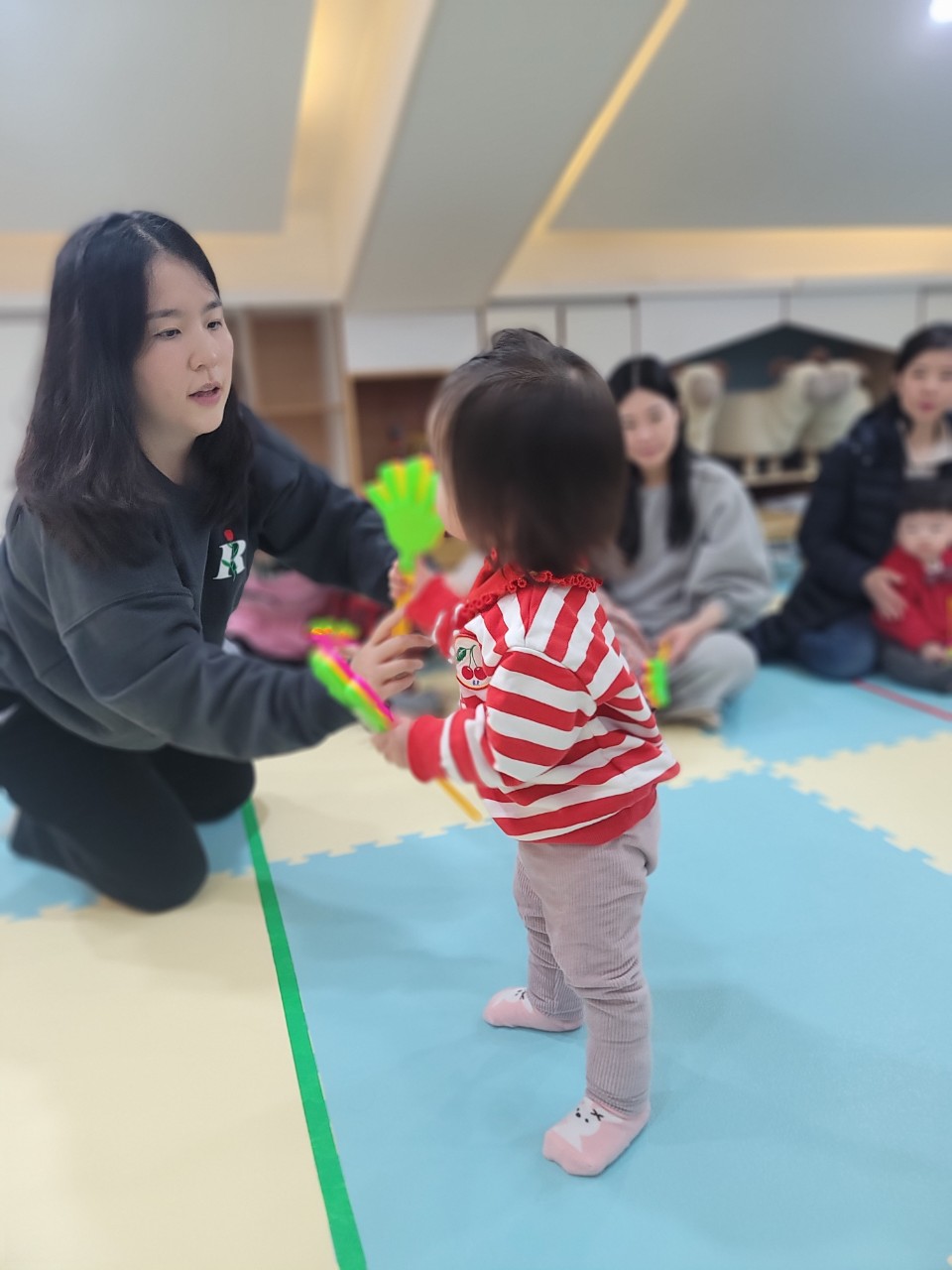 2025년 부산중앙교회 영아부_사진_20250302_65.jpg : 3월2일 주일 영아부 예배