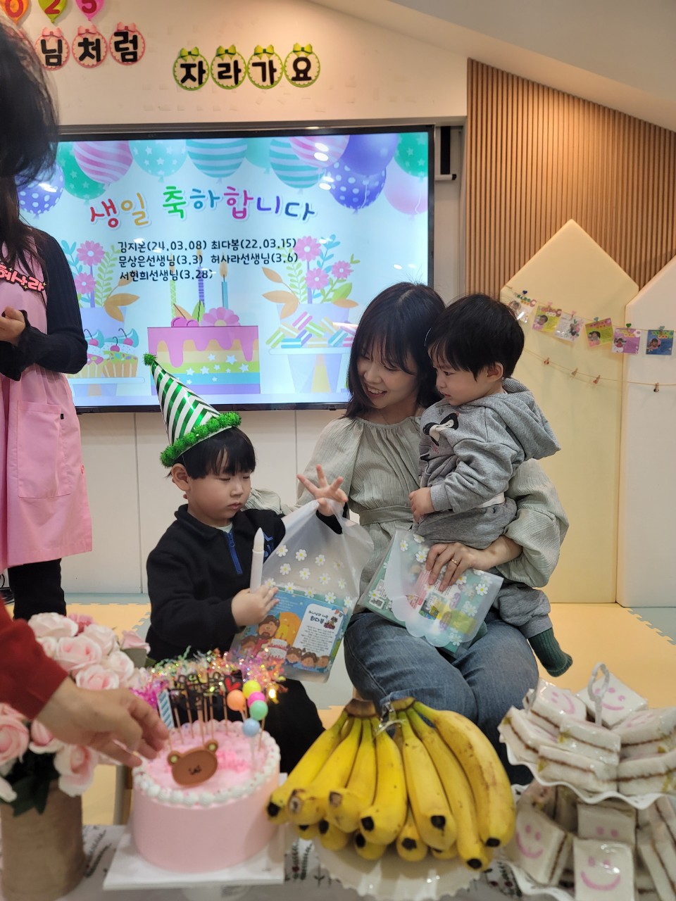 2025년 부산중앙교회 영아부_사진_20250302_60.jpg : 3월2일 주일 영아부 예배