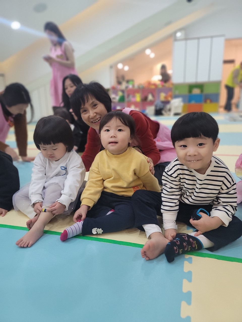 2025년 부산중앙교회 영아부_사진_20250302_7.jpg : 3월2일 주일 영아부 예배