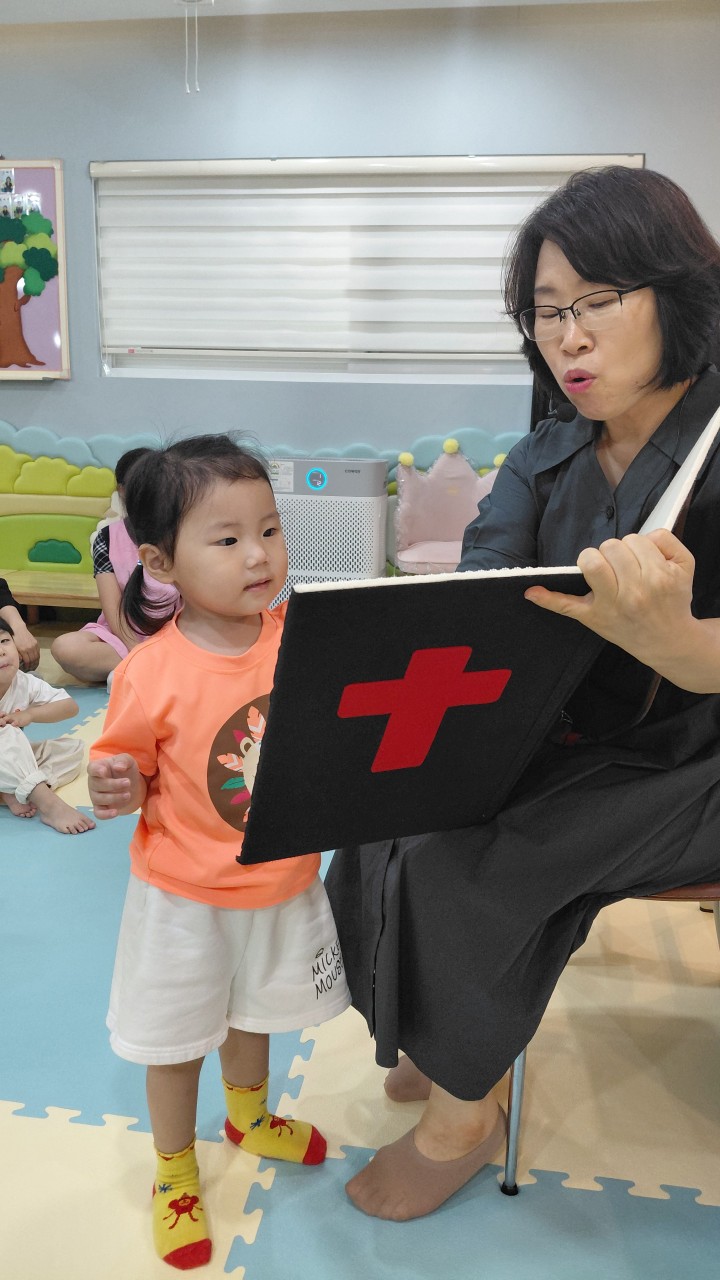 2025년 부산중앙교회 영아부_사진_20250810_70.jpg : 8월10일 주일 영아부 예배
