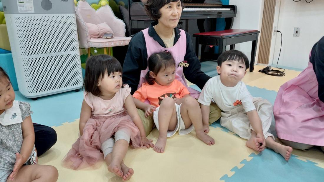 2025년 부산중앙교회 영아부_사진_20250810_65.jpg : 8월10일 주일 영아부 예배
