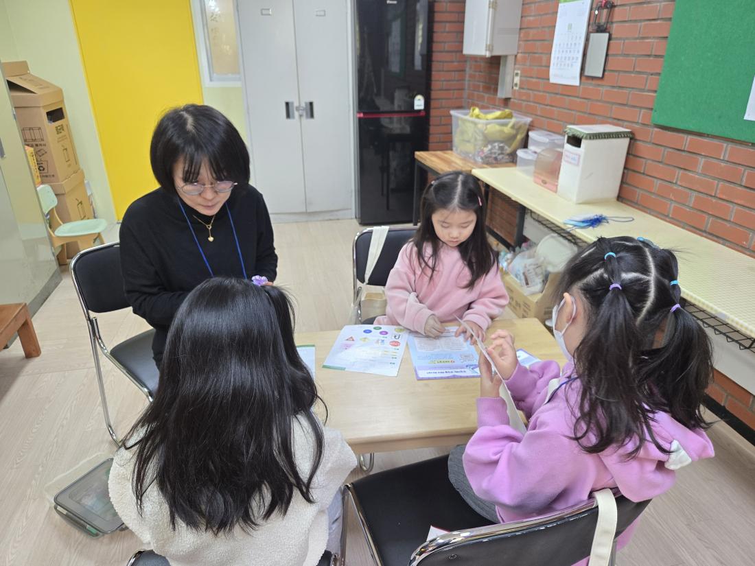 KakaoTalk_20250119_213903058_02.jpg : 1월 셋째 주 유년부 모습입니다.