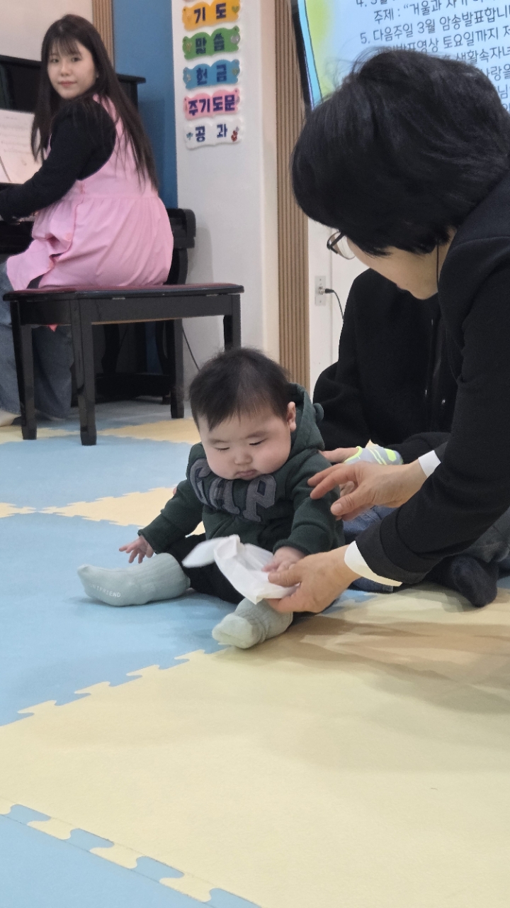 2026년 부산중앙교회 영아부_사진_20260317_14.jpg : 3월 15일 주일 영아부 예배