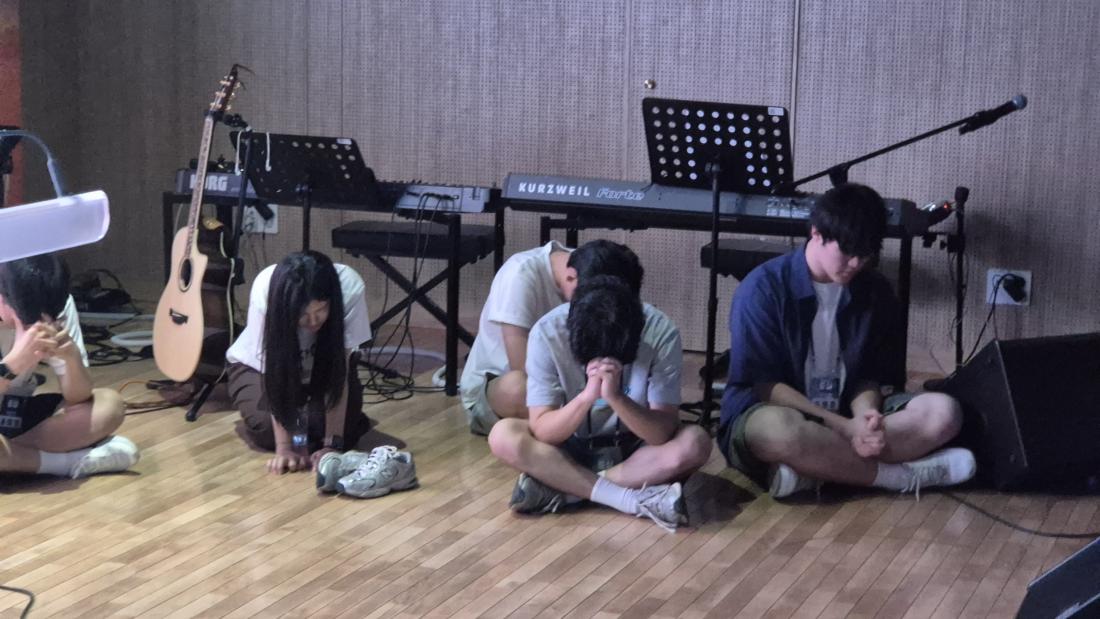 KakaoTalk_20250906_155328369_06.jpg : 7/31-8/2 고등부 수련회 사진입니다~