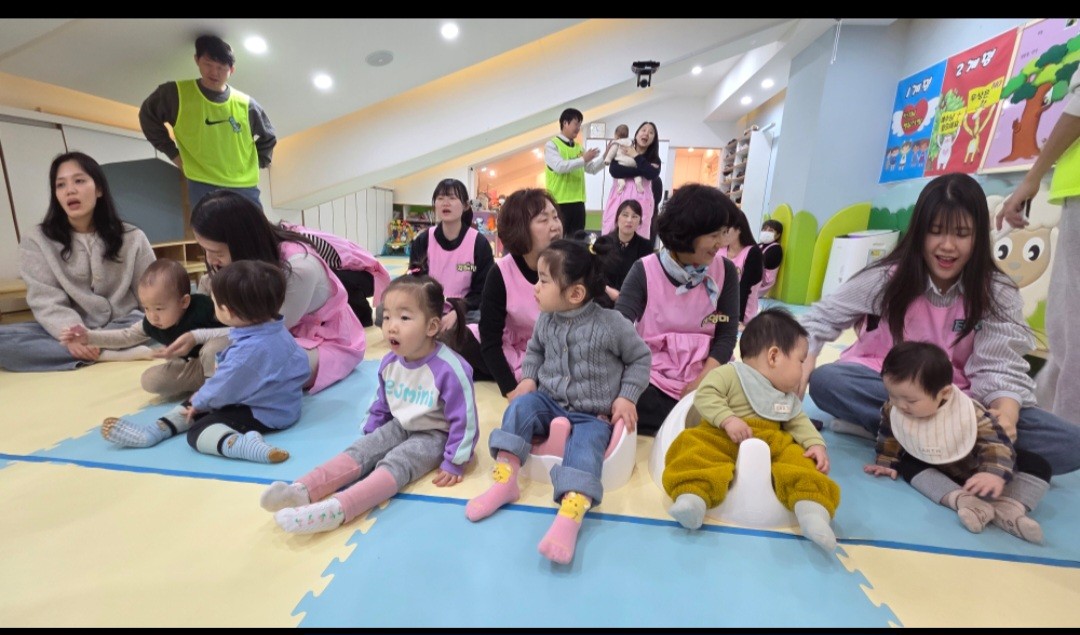 2026년 부산중앙교회 영아부_사진_20260222_39.jpg : 2월22일 주일 영아부 예배